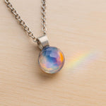 Collana pietra Opale Aurora Opal. Opale rosa blu cangiante. Collana donna argento 925. Gioiello opale