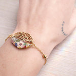 Bracciale artigianale gioiello ciondolo cervello anatomico fiori veri.Gioielli in resina.Regalo medico.Regalo psicologi. Idea originale