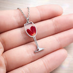 Collana calice di Vino rosso. Ciondolo Dionisio con fiori veri, petali di rosa. gioielli buon auspicio. regalo per lei.