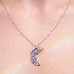 Collana Luna fiori veri Forget me not in resina uv. Ciondolo Luna argento nontiscordardimé .Gioielli resina.Fiori pressati essiccati
