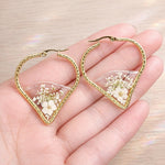 Orecchini cerchi pendenti donna acciaio oro ciondolo fiori veri resina.Gioielli resina fiori secchi pressati.Regalo unico per lei