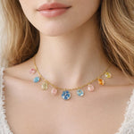 Collana donna oro ciondoli fiori veri multicolore.Gioielli fiori veri essiccati pressati in resina. Accessori gioielli unici handmade