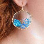 Orecchini fiori blu cerchi pendenti leggeri donna ciondolo fiori veri resina.Gioielli resina fiori secchi pressati.Regalo unico per lei