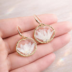 Orecchini Cerchio Oro con Fiori Veri in Resina, Fiordaliso Bianco, Orecchini Pendenti Botanici, Regalo Donna, Boho Chic