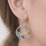 Irregular Hoop Earrings with Real Flowers in Resin, Boho Dangle Earrings in Gold or Silver Brass, Handmade Gift for Her