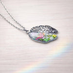 Handmade necklace with anatomical brain pendant in steel and real flowers.Resin jewelry.Gift for doctors.Gift for psychologists,neurologists