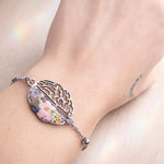 Bracciale artigianale gioiello ciondolo cervello anatomico fiori veri.Gioielli in resina.Regalo medico.Regalo psicologi. Idea originale