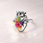 Anello donna cuore anatomico acciaio anallergico fiori veri colorati in resina. Anello taglia 10US diametro 2cm Gioielli fiori veri