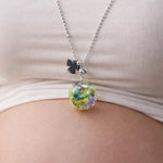 Collana Chiama Angeli Maternità, Fiori Veri Rosa o Azzurri in Resina. Gioiello Gravidanza, Regalo Futura Mamma, Ciondolo Baby Shower