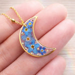 Collana Luna fiori veri Forget me not in resina uv. Ciondolo Luna argento nontiscordardimé .Gioielli resina.Fiori pressati essiccati