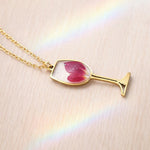 Collana calice di Vino rosso. Ciondolo Dionisio con fiori veri, petali di rosa. gioielli buon auspicio. regalo per lei.