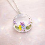 Collana bridgerton artigianale gioiello ciondolo bouquet di fiori veri. Gioielli in resina.Regalo amica.Regalo Fidanzata. Gioielli Handmade