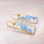 Orecchini rettangolari fiori veri non ti scordare di me. Orecchini eleganti donna. Fiori azzurri. Gioielli regalo.
