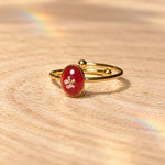 Anello regolabile minimal mini con fiore vero, Pizzo della Regina Anna in resina colorata, acciaio oro regolabile. Anello componibile